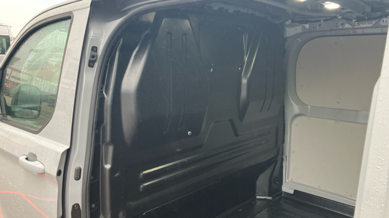 Ford Transit Custom 300 L1 Diesel Fwd 2.0 EcoBlue 136ps H1 Van Limited